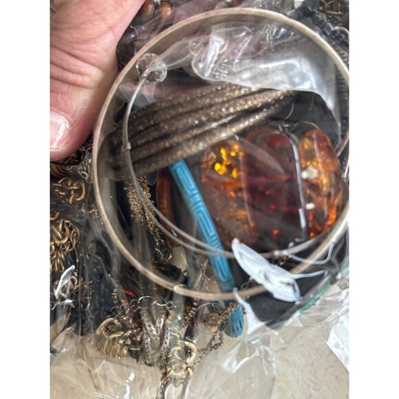 Mixed Craft/Scrap Jewelry Lot 2lbs 7oz For Repurpose/Upcycling - Picture 6 of 11